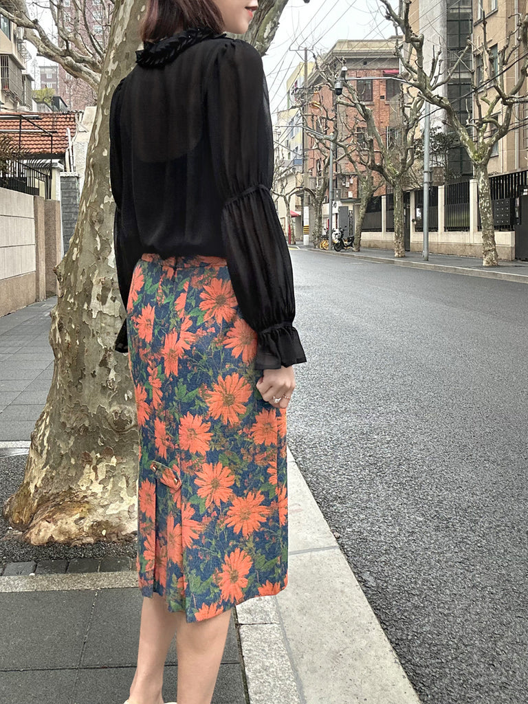 Final Sale! Sheer Noir Pleated Collar Tiers Sleeve Silky Blouse