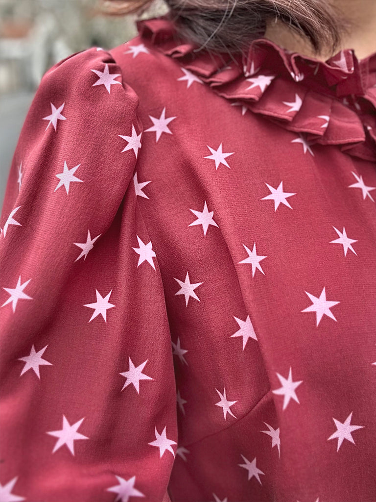Final Sale! Burgundy Stars Pleated Collar Tiers Sleeve Silky Blouse