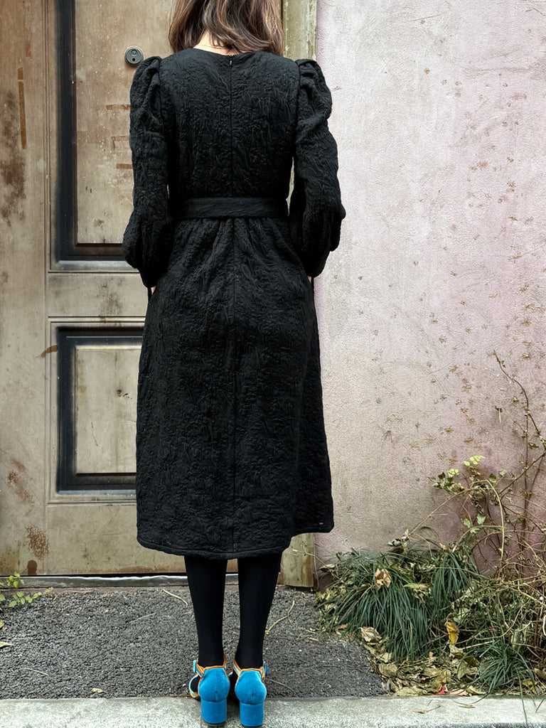Surprise Sale! Black Jacquard Sash Tie Puff-Sleeve Elegant Midi Dress