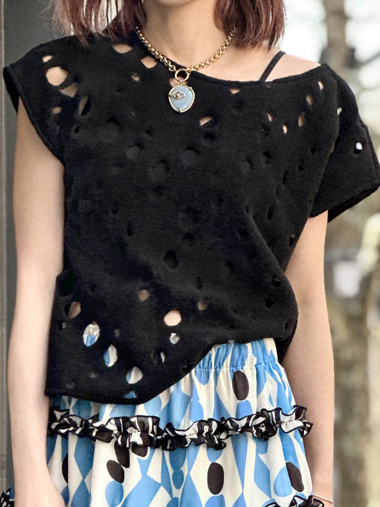 Surprise Sale! Black Polka-Dot Felted Relax Fit Woollen Sleeveless Top