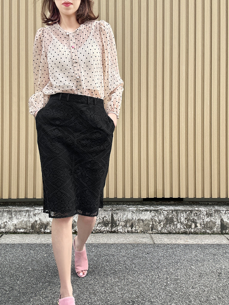 Final Sale! Hearty Print Ruffle Collar Balloon Sleeve Airy Blouse