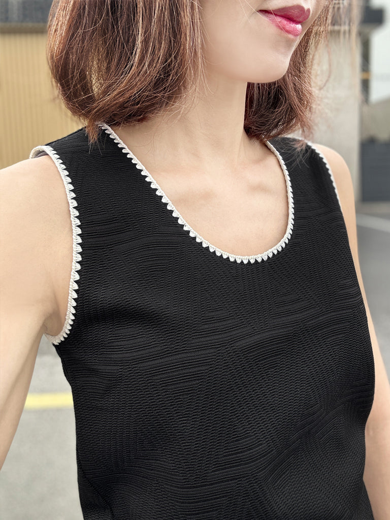 Final Sale! Patterned Black Contrast Scallop Trim Jersey Tank