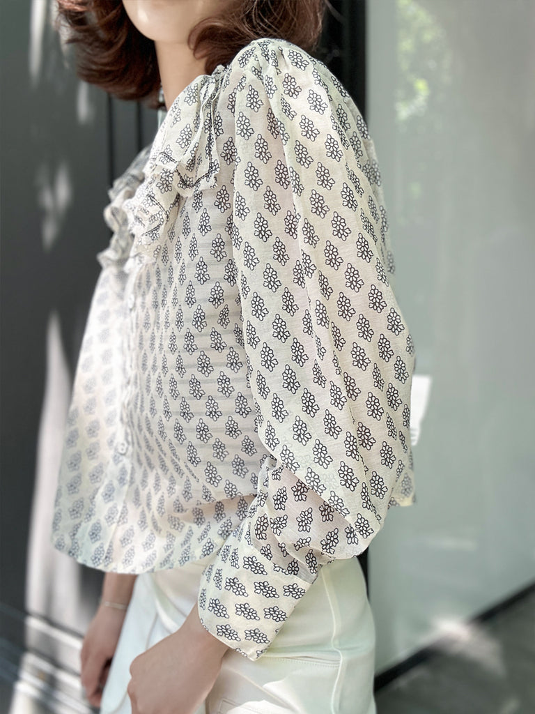 Surprise Sale! Floral Print Embroidery Layered Collar Cropped Shirt