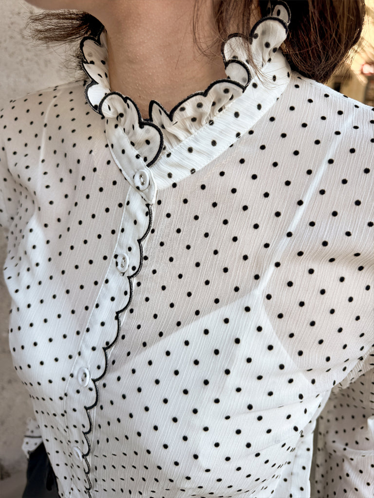 Polka Dot Contrast Scallop-Stitched Detail Airy Blouse