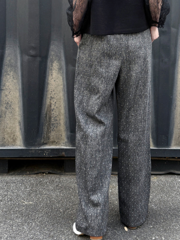 Black Elastic Waist Structured Barrel-Leg Studded Jeans