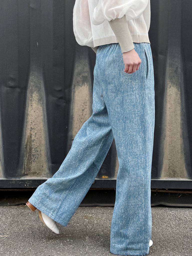 Blue Elastic Waist Structured Barrel-Leg Studded Jeans