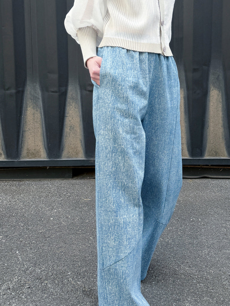 Blue Elastic Waist Structured Barrel-Leg Studded Jeans