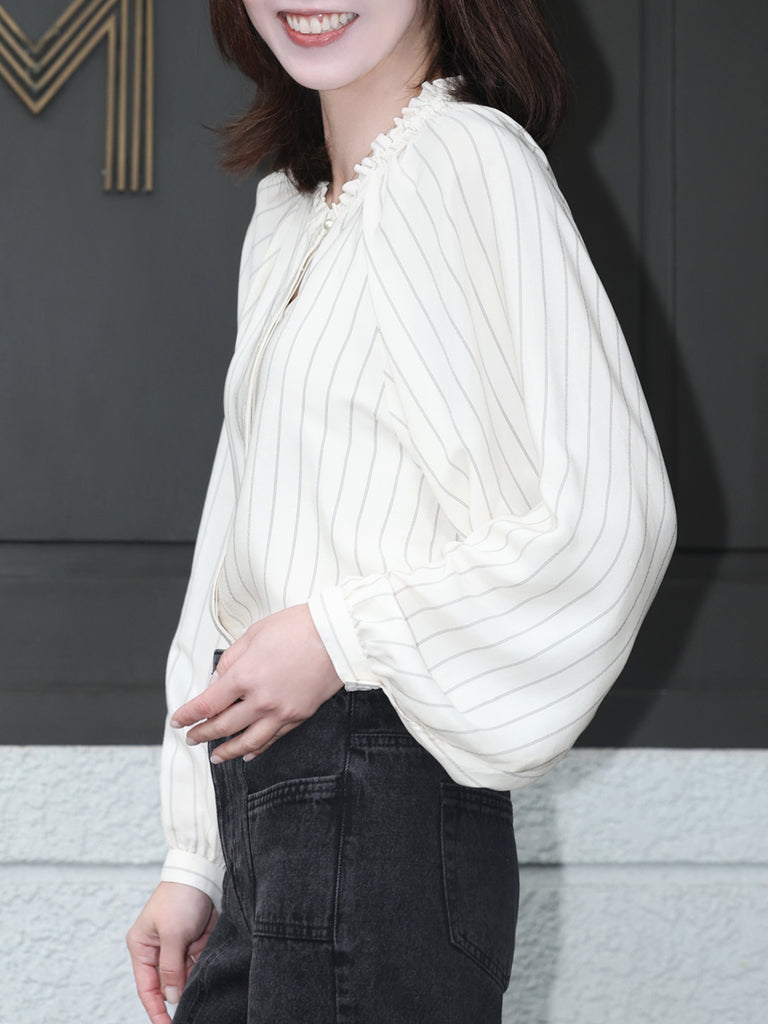 Classic Stripe Ruffle Collar Balloon Raglan Sleeve Silky Blouse