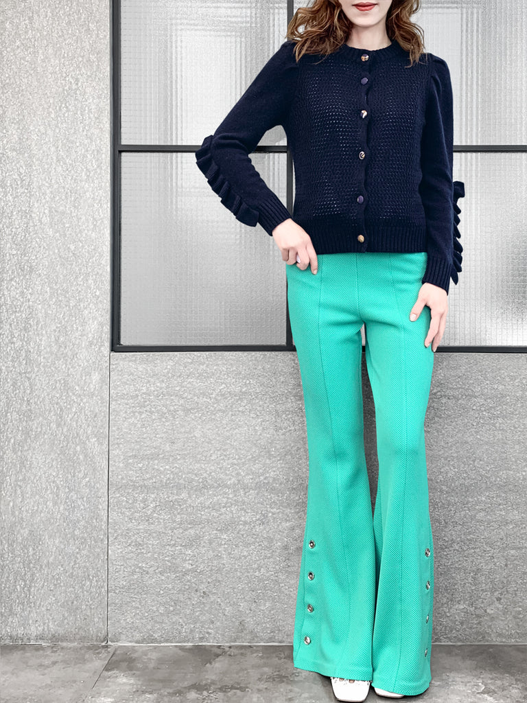 驚喜促銷!深海軍藍扇貝門襟荷葉邊羊毛和羊絨開襟衫