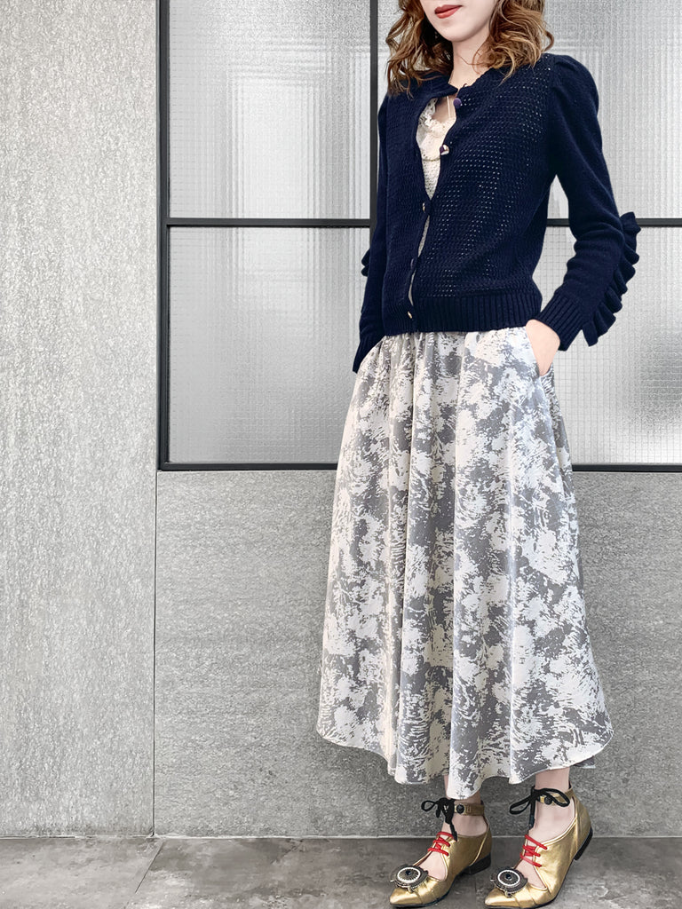 驚喜促銷!深海軍藍扇貝門襟荷葉邊羊毛和羊絨開襟衫