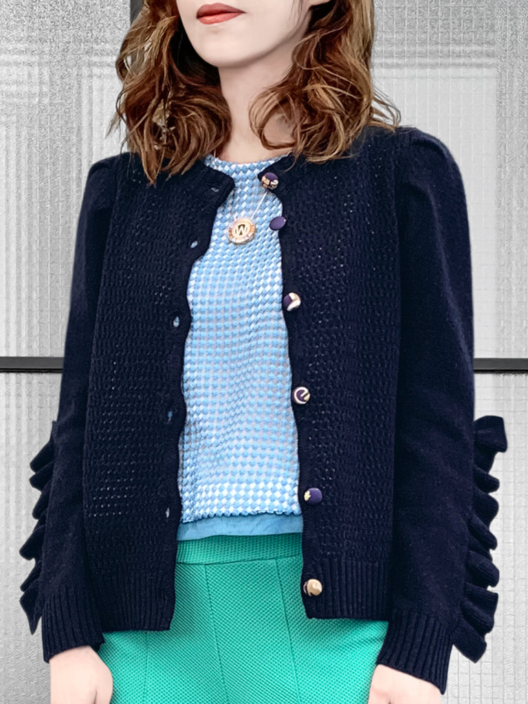 驚喜促銷!深海軍藍扇貝門襟荷葉邊羊毛和羊絨開襟衫