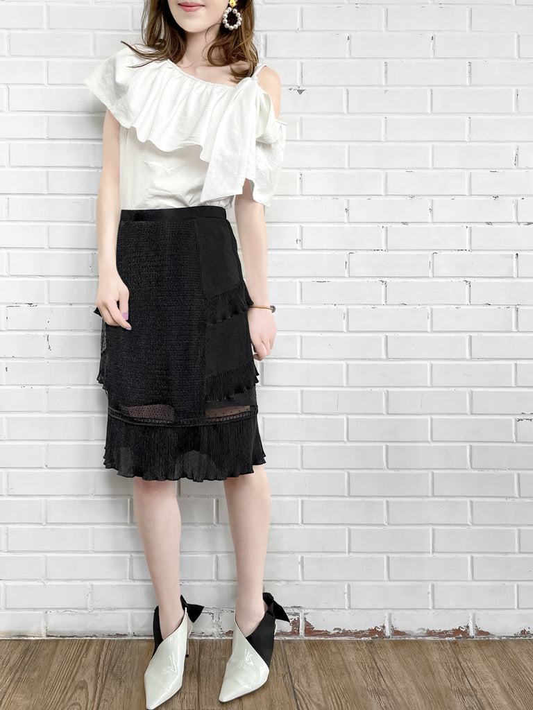 Surprise Sale! Black Sparkle Tiered Ruffle Dotty Trim Lace Skirt