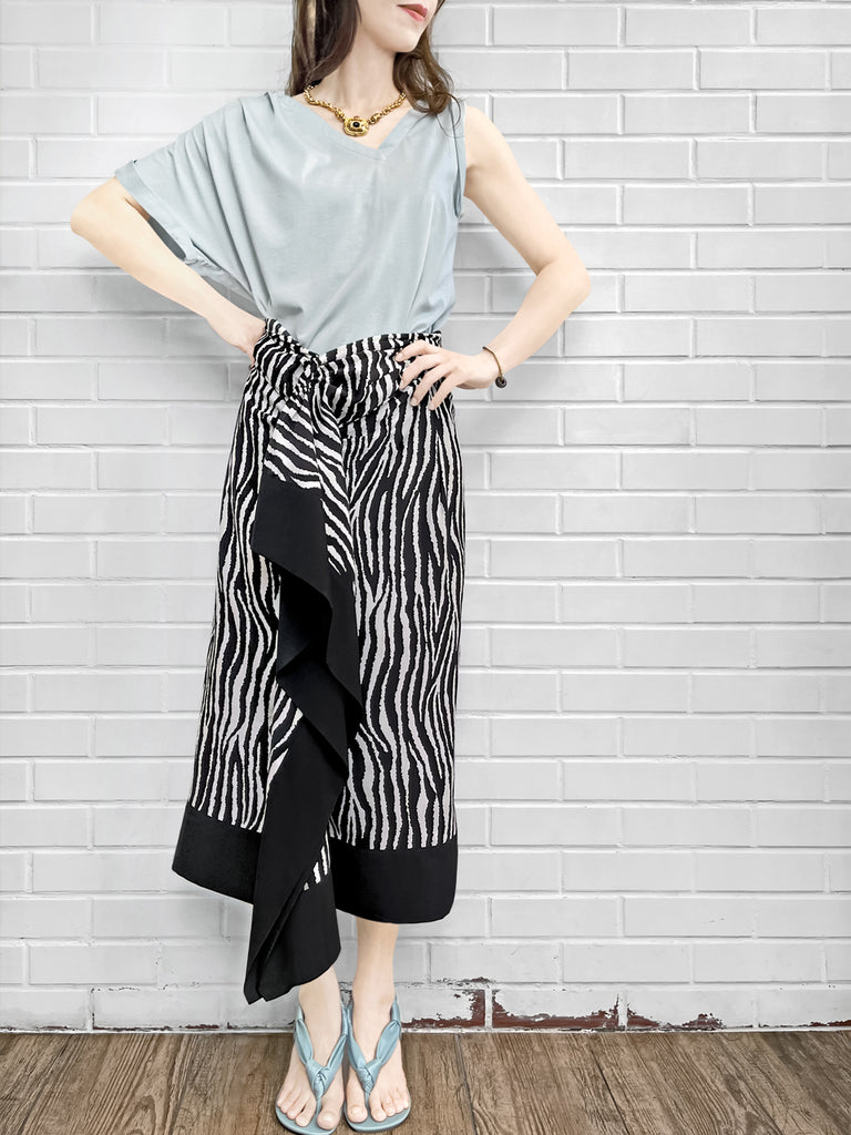 SPECIAL! Pale Blue Asymmetric Neck Roll Sleeve Tee