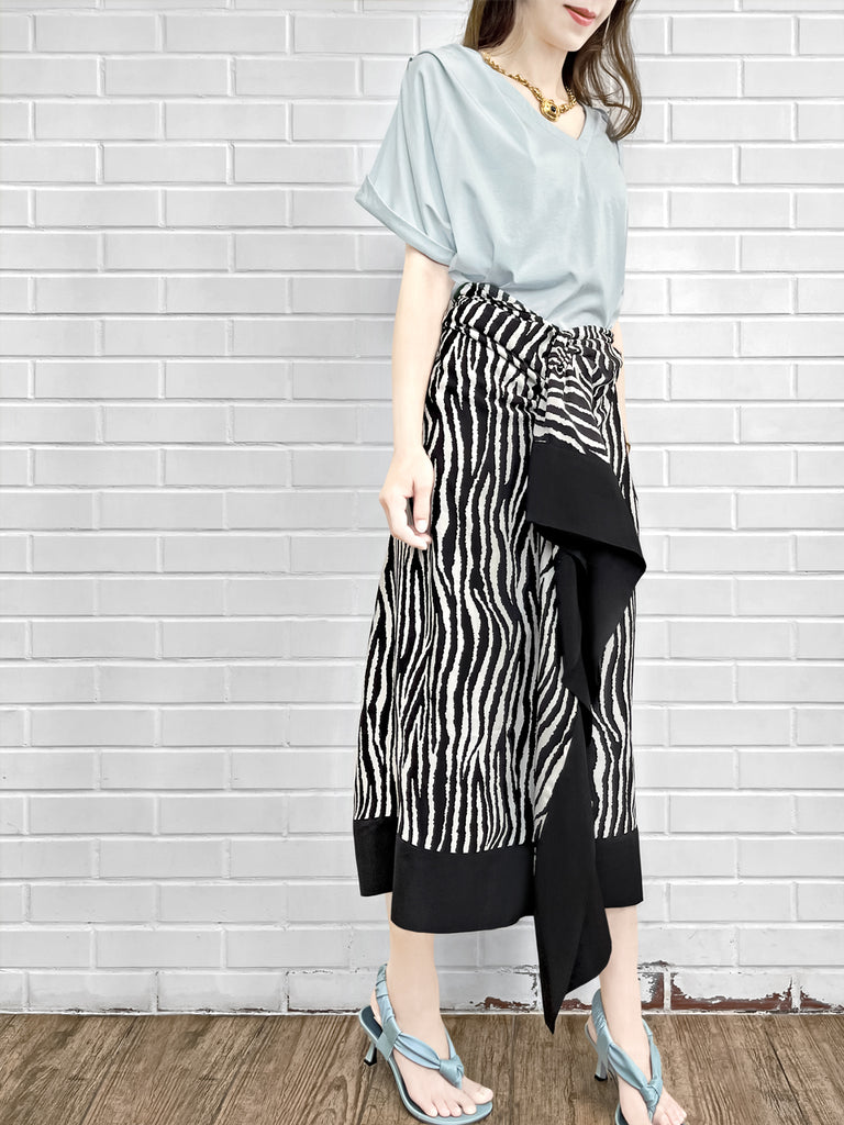 SPECIAL! Pale Blue Asymmetric Neck Roll Sleeve Tee