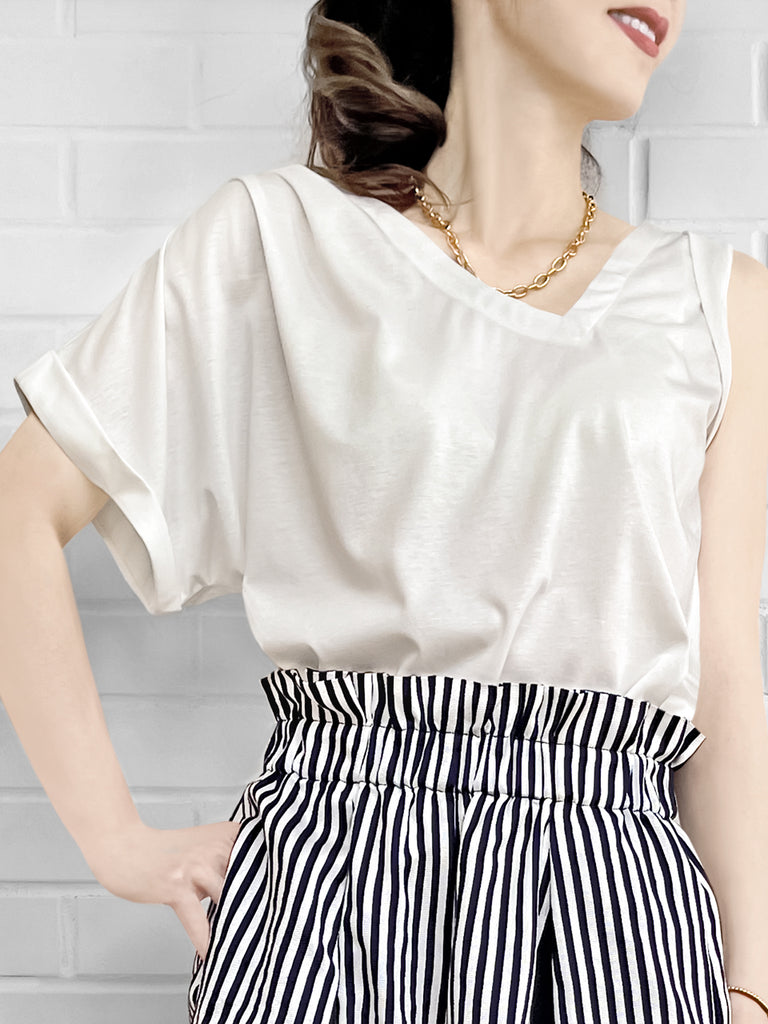 SPECIAL! White Asymmetric Neck Roll Sleeve Tee
