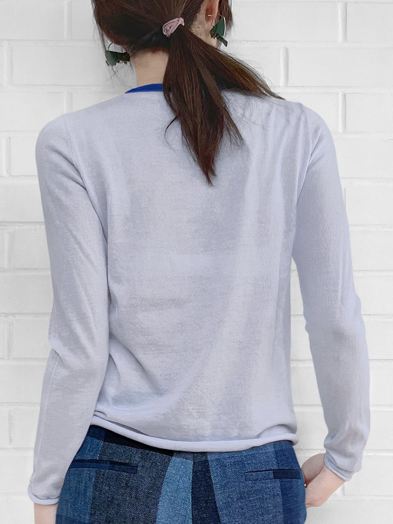 最後的機會!柔和藍色撞色邊美利奴羊毛毛衣