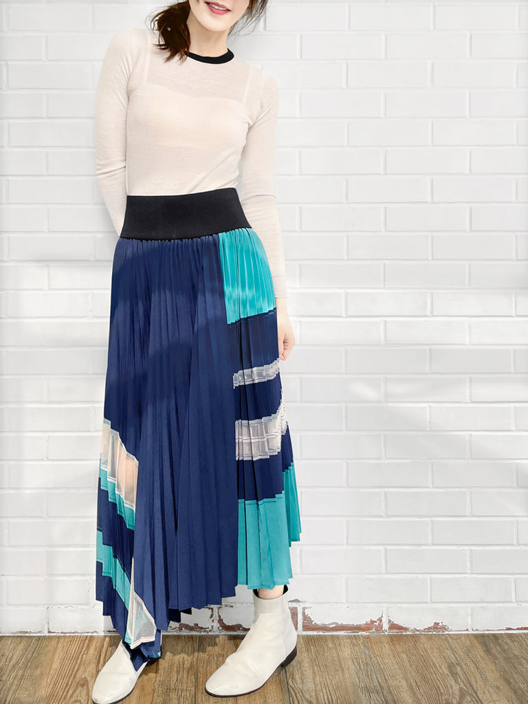 SPECIAL! Cream/ Black Contrast Trim Merino Wool Jumper