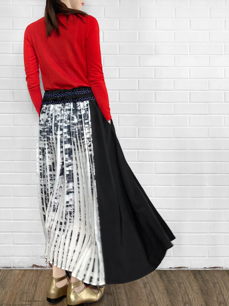 SPECIAL! Poppy Red Contrast Trim Merino Wool Jumper