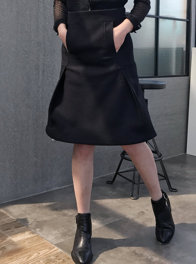 進一步出售!黑色荷葉邊寬下擺半身裙