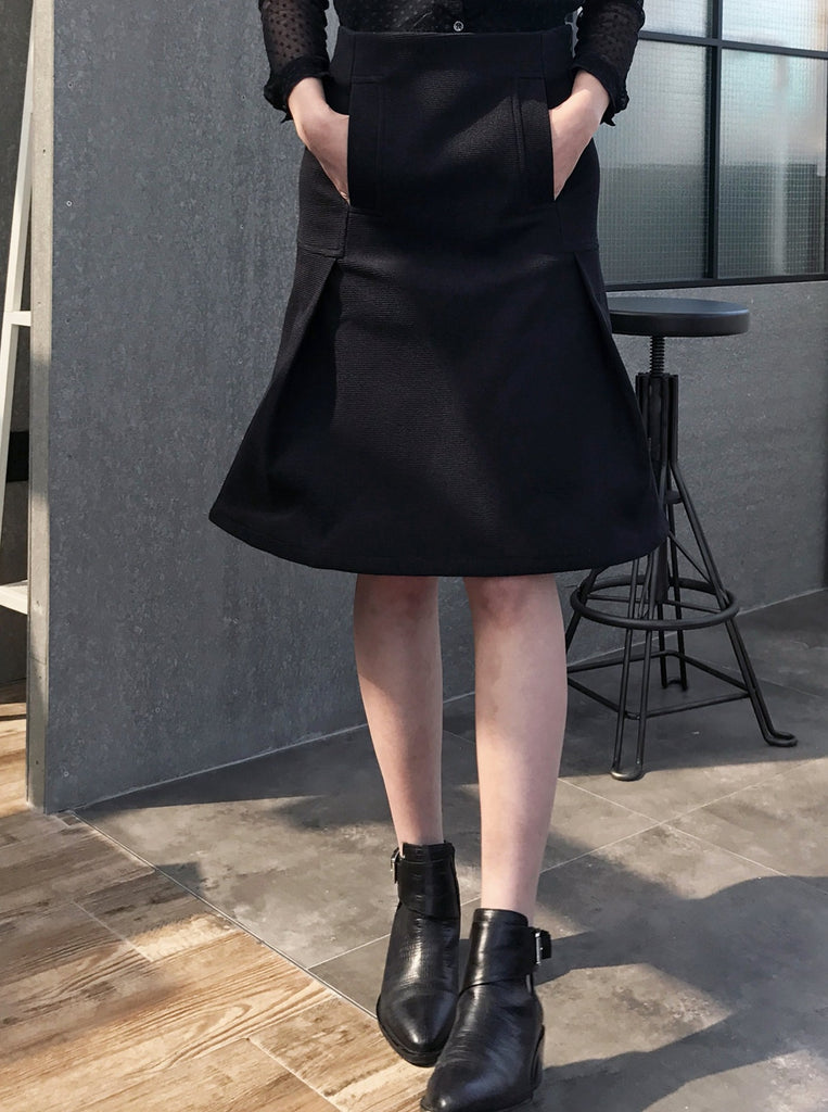 進一步出售!黑色荷葉邊寬下擺半身裙