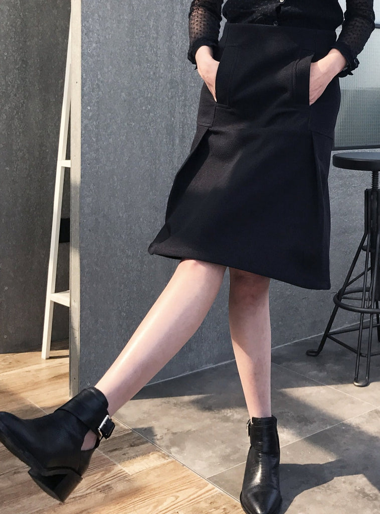 進一步出售!黑色荷葉邊寬下擺半身裙