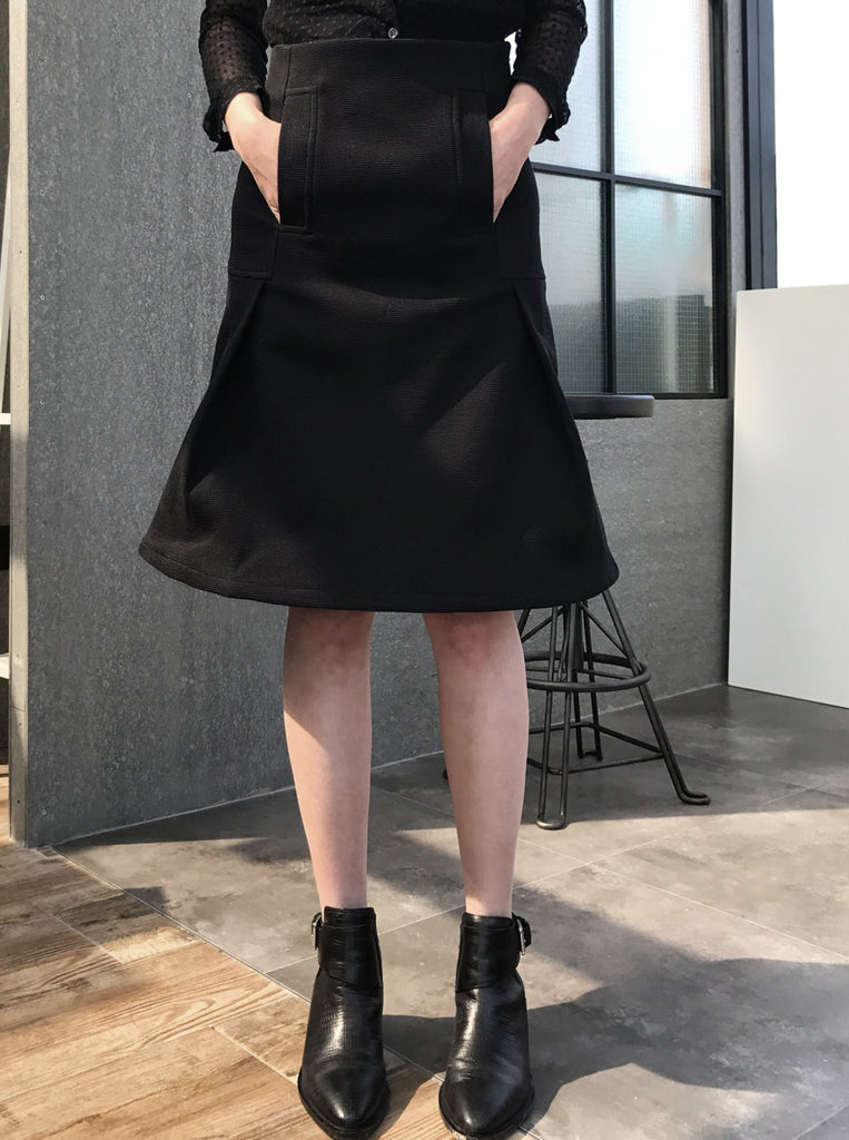 進一步出售!黑色荷葉邊寬下擺半身裙