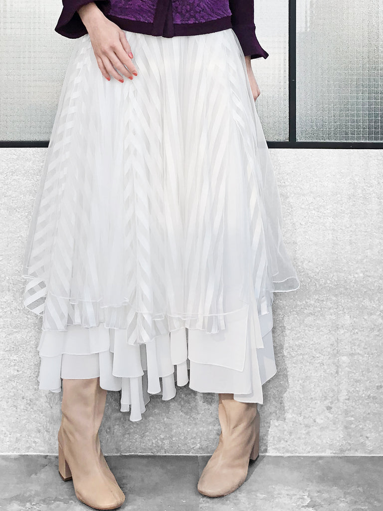 Surprise Sale! Layer Textured White Tulle Maxi Skirt