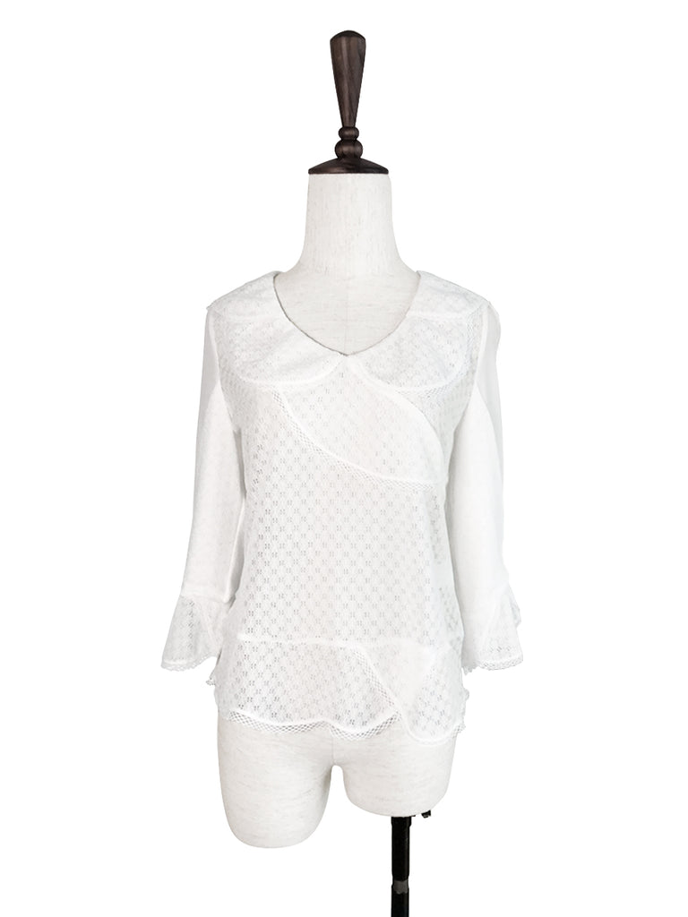 特別的!白色花瓣領荷葉邊下擺蕾絲襯衫