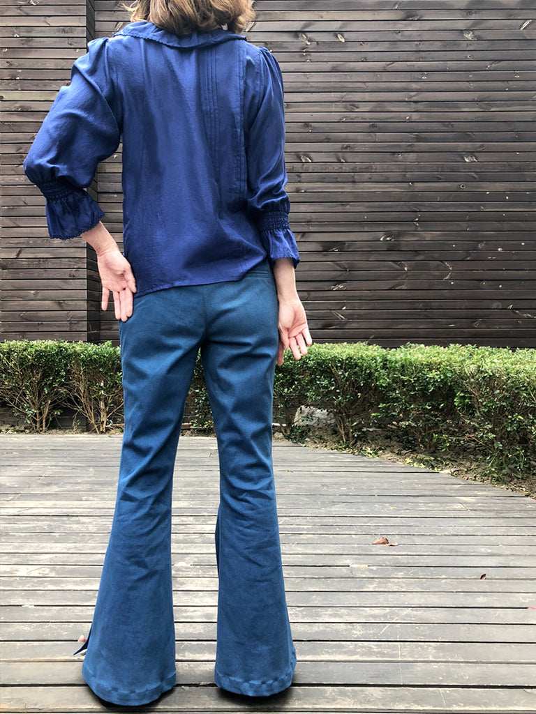 Further Sale! Blue Silk Ruffle Collar Pleats Panel Blouse