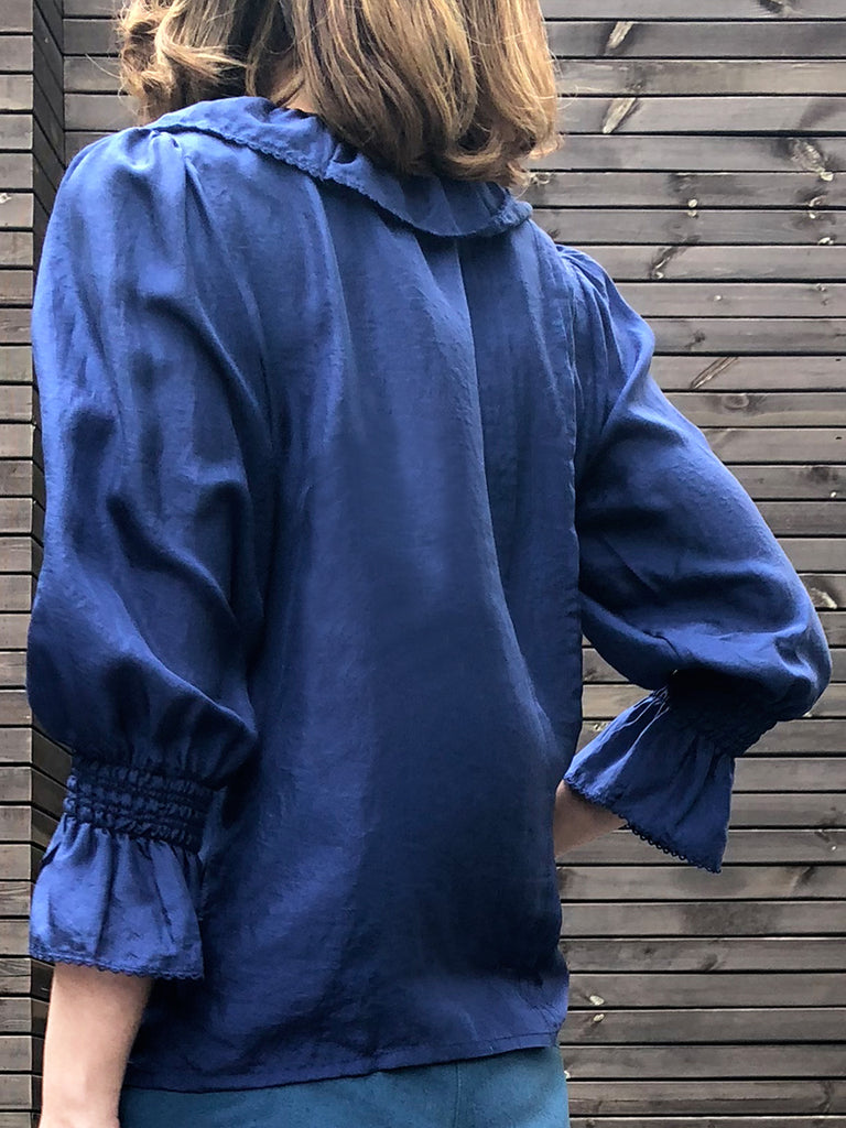 Further Sale! Blue Silk Ruffle Collar Pleats Panel Blouse