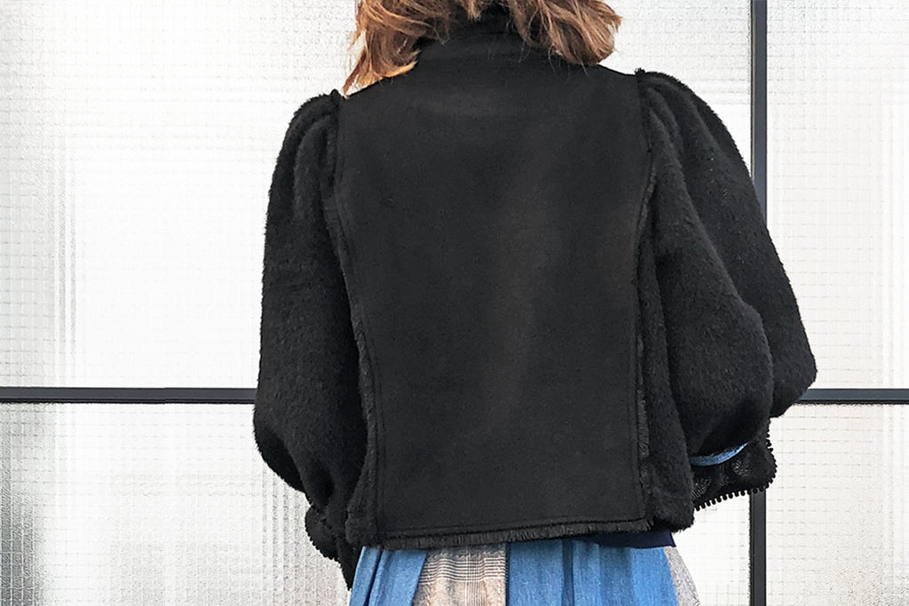 Last Chance! Black Tonal Woollen Furry Sleeves Short Trench Coat