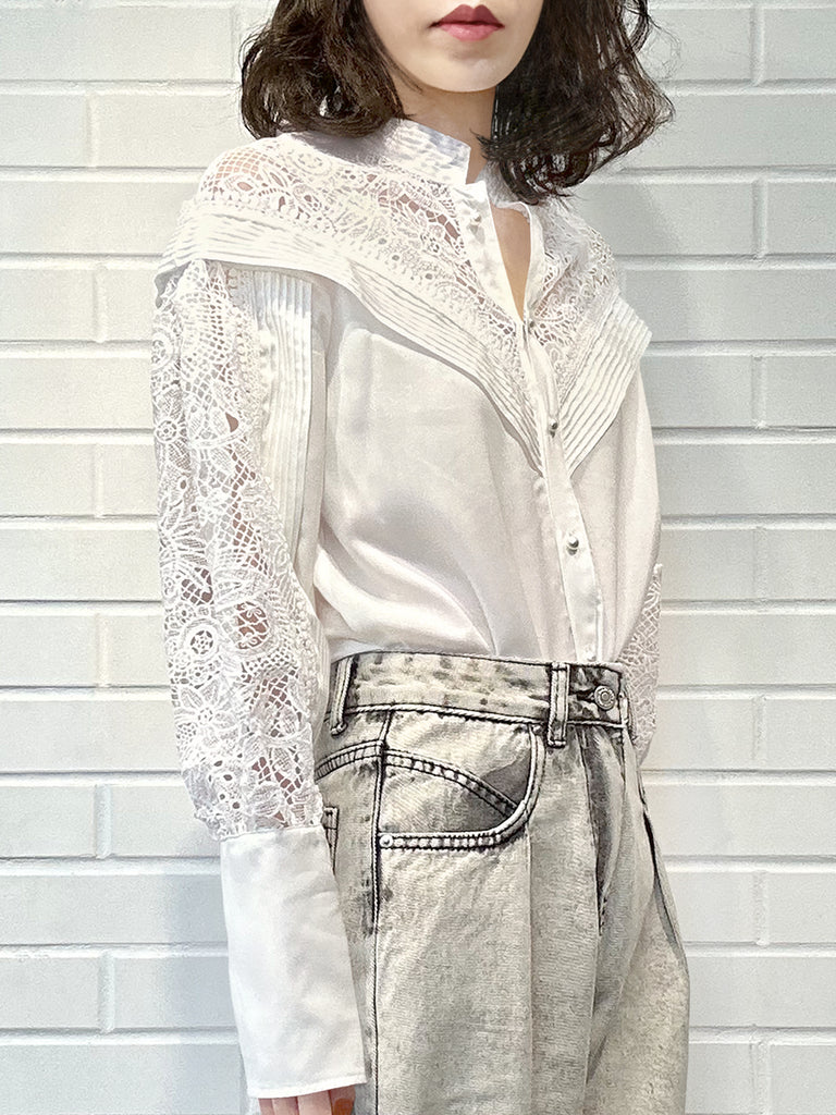 Last Chance! White Modal Embroidered Lace Trimmed Blouse