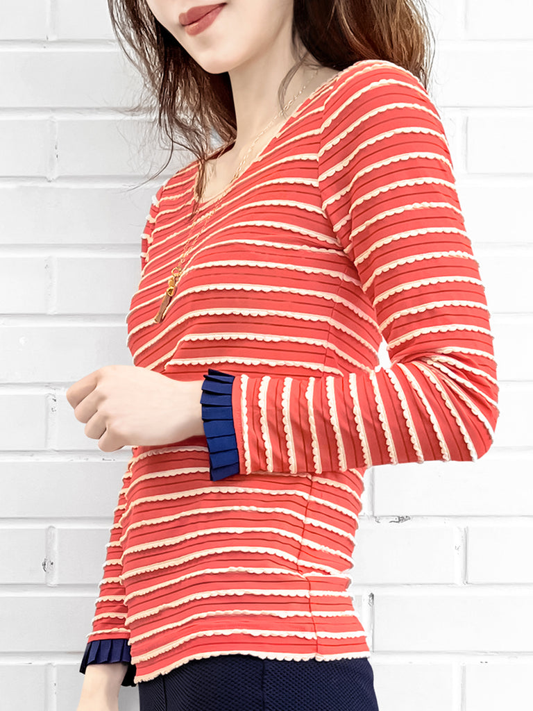 Last Chance! Red Orange Scalloped Stripes Contrast Ruffle Cuff Knit Top