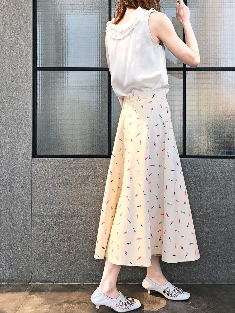 最後促銷!羽毛印花棉混紡繫帶腰圍裙