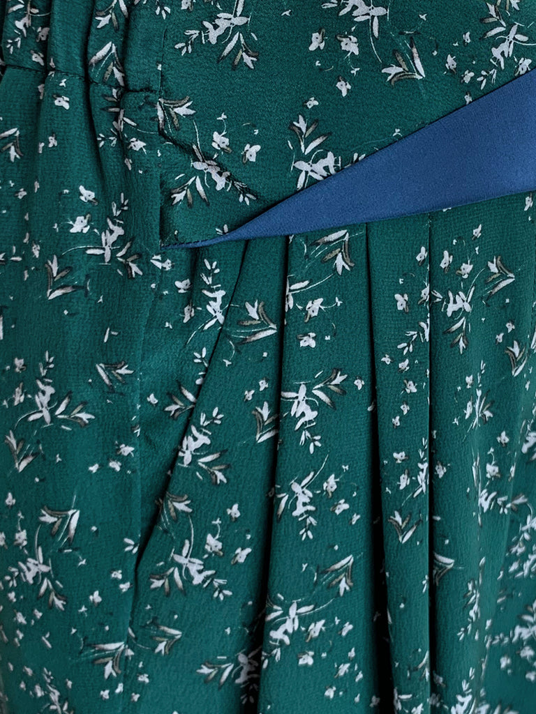 Last Chance! Green Floral Print Contrast Twist Waist Taper Trousers