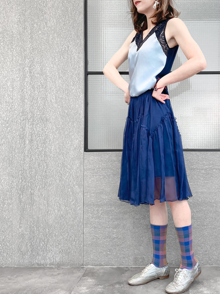 驚喜促銷!寶藍色及膝 A 字絲質荷葉邊半身裙