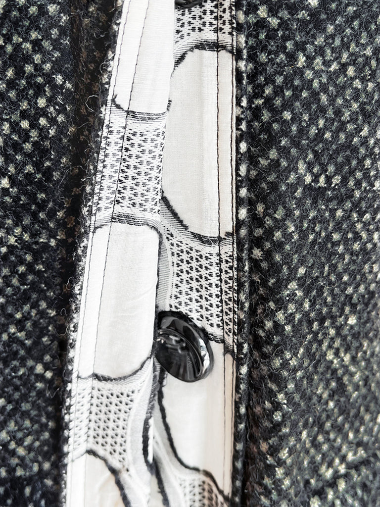 驚喜促銷!黑色 & 米色 Crombie 大麥玉米羊毛大衣