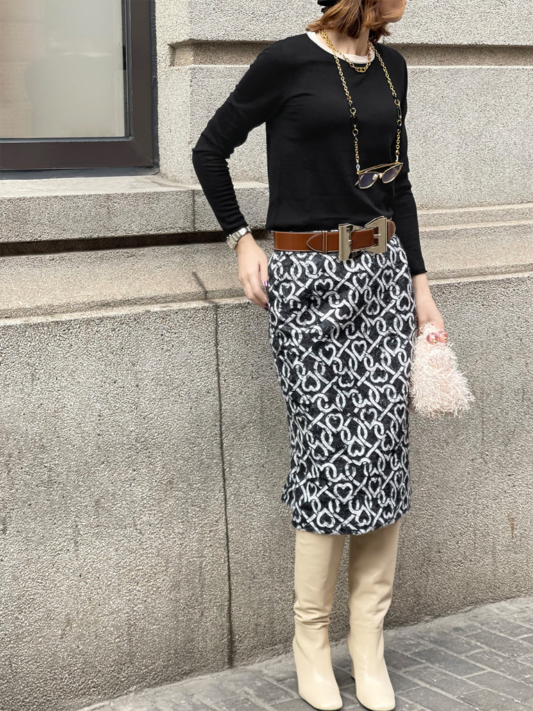 驚喜促銷!毛茸茸印花鉚釘後背褶襉直筒裙