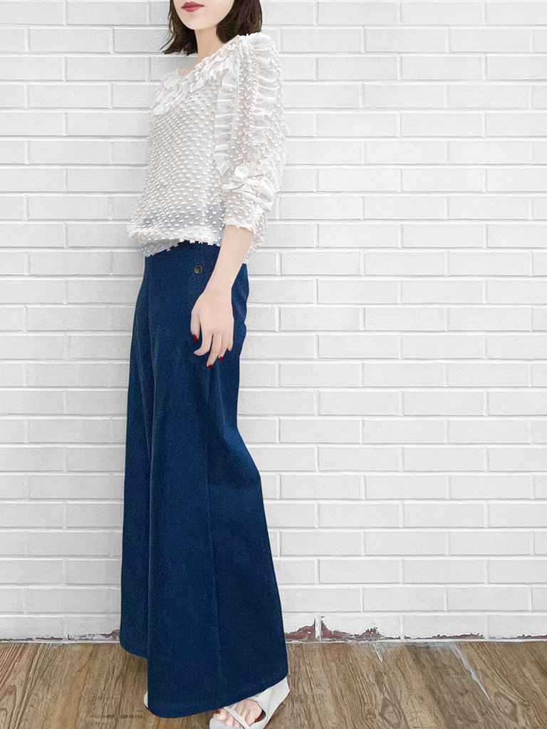 驚喜促銷!白色夾點荷葉邊抽褶下擺絲上衣