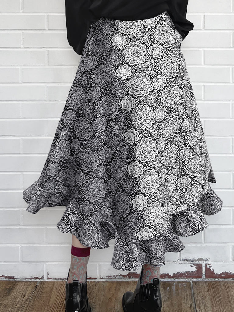 驚喜促銷!黑色漸層雛菊花園絲質羊毛半身裙