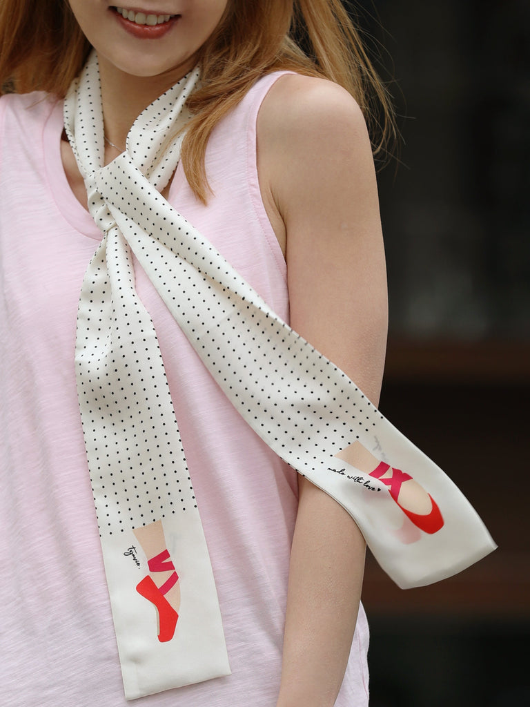 〔 T Y N V I E 〕Exclusive Polka Dot Illustrated Ballet Flat Twilly Silk Scarf