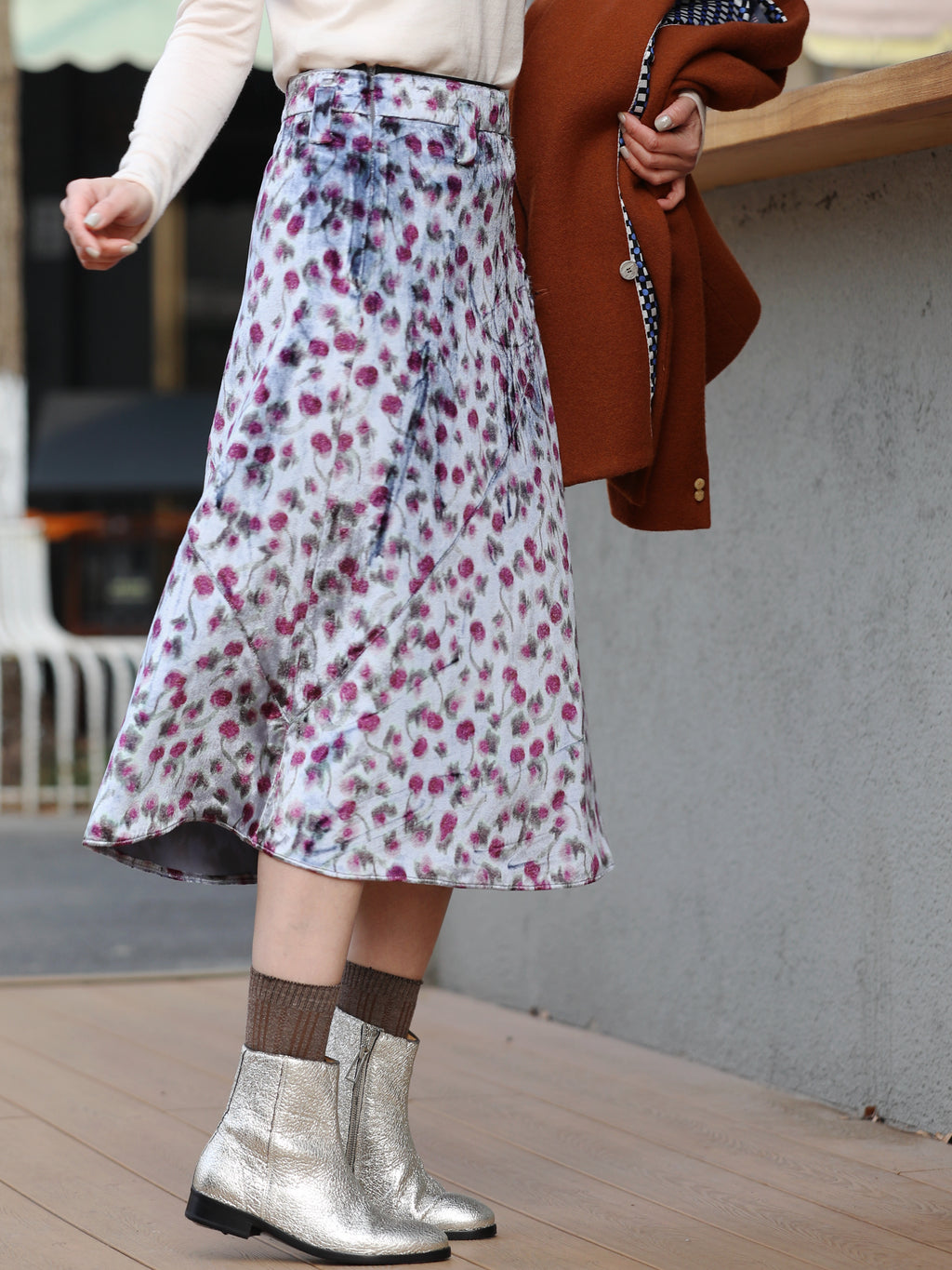 Abstract Floral Print Layered Waist A-line Velvet Midi Skirt