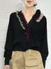 優雅黑色荷葉邊領寬鬆 V 領羊毛羊絨開襟衫